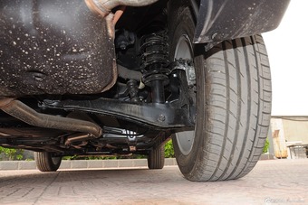 2014款自由客2.0L运动增强版