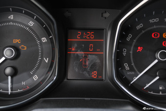 2015款艾瑞泽7 1.5T手动致领版