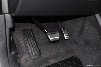 2015款揽胜运动版3.0 V6 SC HSE