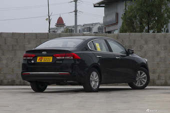 2014款起亚K4 1.8L自动GLS