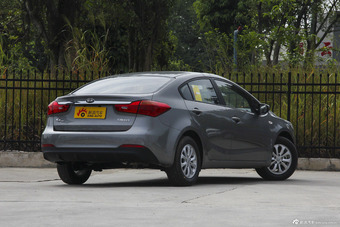 2015款起亚K3 1.6L手动GL