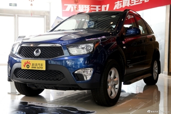 2014款爱腾2.3L四驱自动豪华汽油版