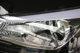 2014款奔腾B90 1.8T自动豪华型到店实拍