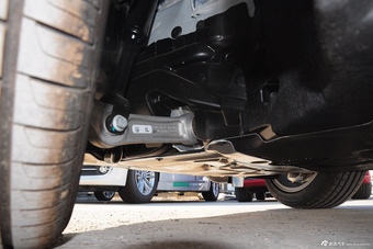 2014款宝马5系528Li领先型