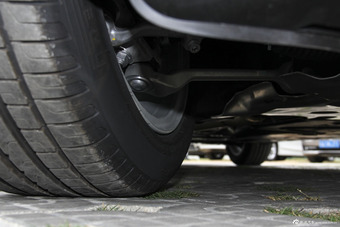 2016款宝马3系 2.0T自动320Li时尚型