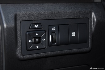 2015款绅宝X65 2.0T手动豪华型