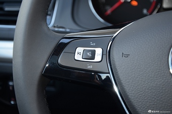 2015款朗逸1.4T自动DSG豪华版