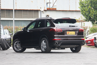 2015款保时捷卡宴Cayenne 3.0T自动