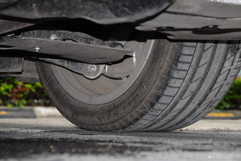 2017款宝马7系740Li 3.0T自动豪华型