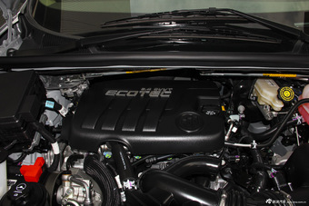 2014款GL8商务车2.4L自动经典版