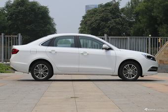 2016款艾瑞泽7 1.6L自动致享版