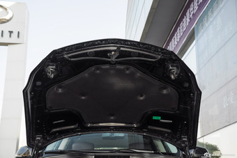 2015款英菲尼迪QX50L自动豪华版