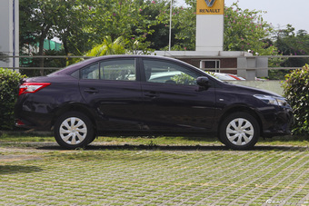 2014款威驰1.5L自动智臻版