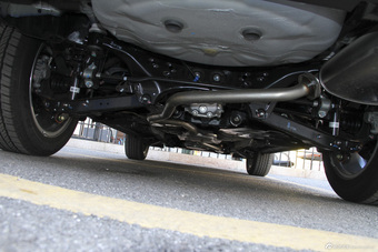 2015款森林人2.0L自动特装纪念版