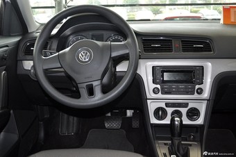 2013款朗行1.6L自动风尚型 雅致白