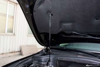 2015款大切诺基到店实拍