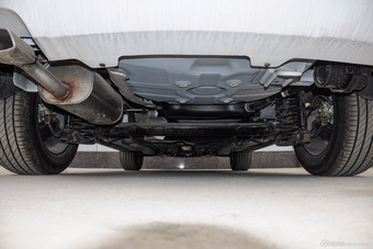 2014款中华V5 1.6L手动豪华型