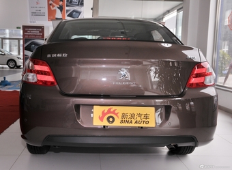 2013款东风标致301 1.6L自动豪华版