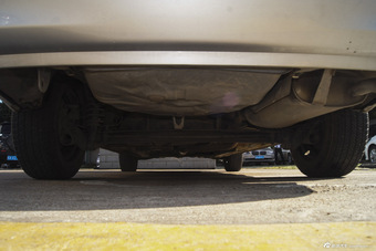 2013款花冠1.6L自动卓越版