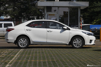 2014款卡罗拉1.6L自动GL-i真皮版