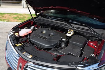 2015款林肯MKC 2.0T 四驱总统系列