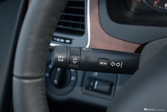 2016款上汽大通G10 2.0T自动行政版