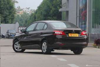 2014款东风标致408 1.8L自动豪华版