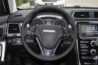 2016款哈弗H2 1.5T自动两驱豪华型