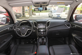 2016款长安CS75 2.0L手动豪华型国5图片