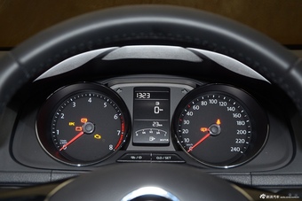 2015款朗逸1.6L手动舒适版