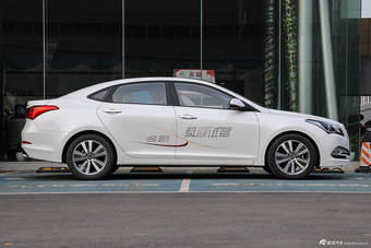 2014款名图1.8L自动DLX尊贵型