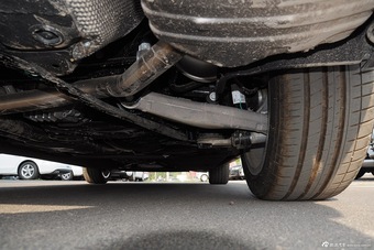 2015款奥迪A6L 35FSIquattro舒适型