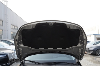 2016款沃尔沃V60 2.0T自动 T5 智逸版