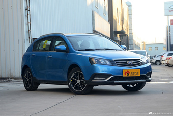 2016款吉利帝豪1.5L手动RS两厢向上版