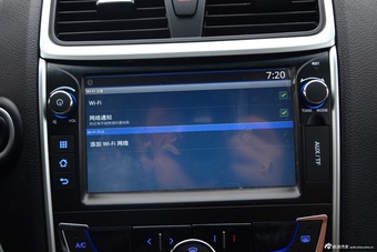 2016款吉利帝豪1.5L自动RS两厢向上版