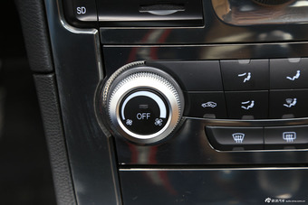 2014款中华H530 1.6L手动豪华型