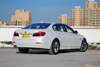 2014款宝马5系528Li领先型