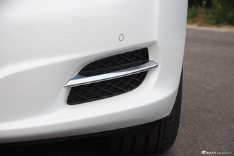 2015款捷豹XJL2.0T两驱典雅商务80周年典藏版