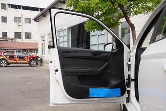 2015款晶锐1.4L自动前行版