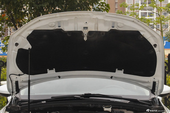 2014款DS 5LS THP160 1.6T自动豪华版