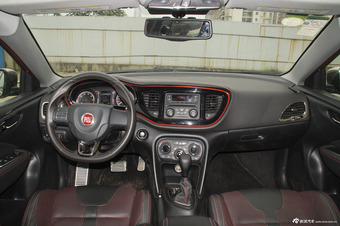 2014款菲亚特致悦1.4T自动运动版图片