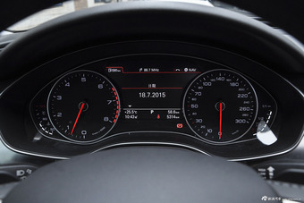 2014款奥迪A6L 2.5L 30TFSI舒适型