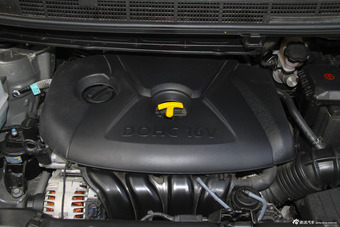 2013款佳乐 2.0L自动标准版7座 京V