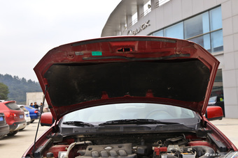 2013款逍客2.0L两驱CVT XV炫