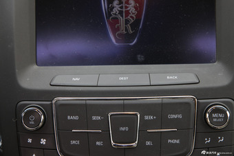 2012款荣威950 2.0L COM舒适版