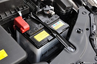 2015款凯美瑞骏瑞2.0S凌动版