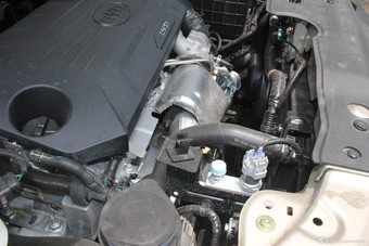 2014款比亚迪S6 1.5TI手动旗舰型