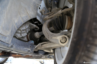 2014款君威2.0L自动精英时尚型