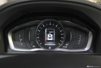 2015款沃尔沃XC60 2.0T T5 AWD智驭版