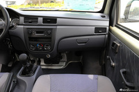 2015款五菱之光S 1.2L标准型